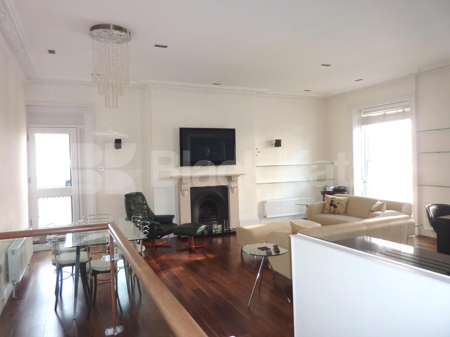 			REGENTS PARK, 2 Bedroom, 1 bath, 1 reception Flat			 Albany Street, REGENTS PARK